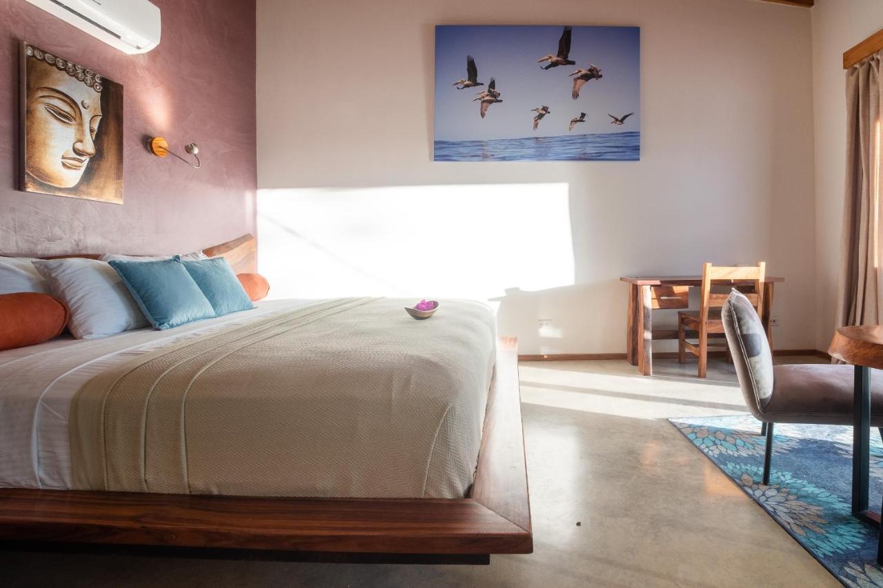 נוסארה Iluminar Beachfront Suites מראה חיצוני תמונה